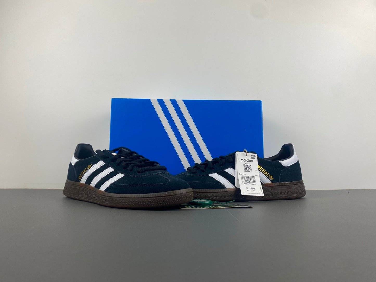 Adidas Spezial (Preguntar disponibilidad)